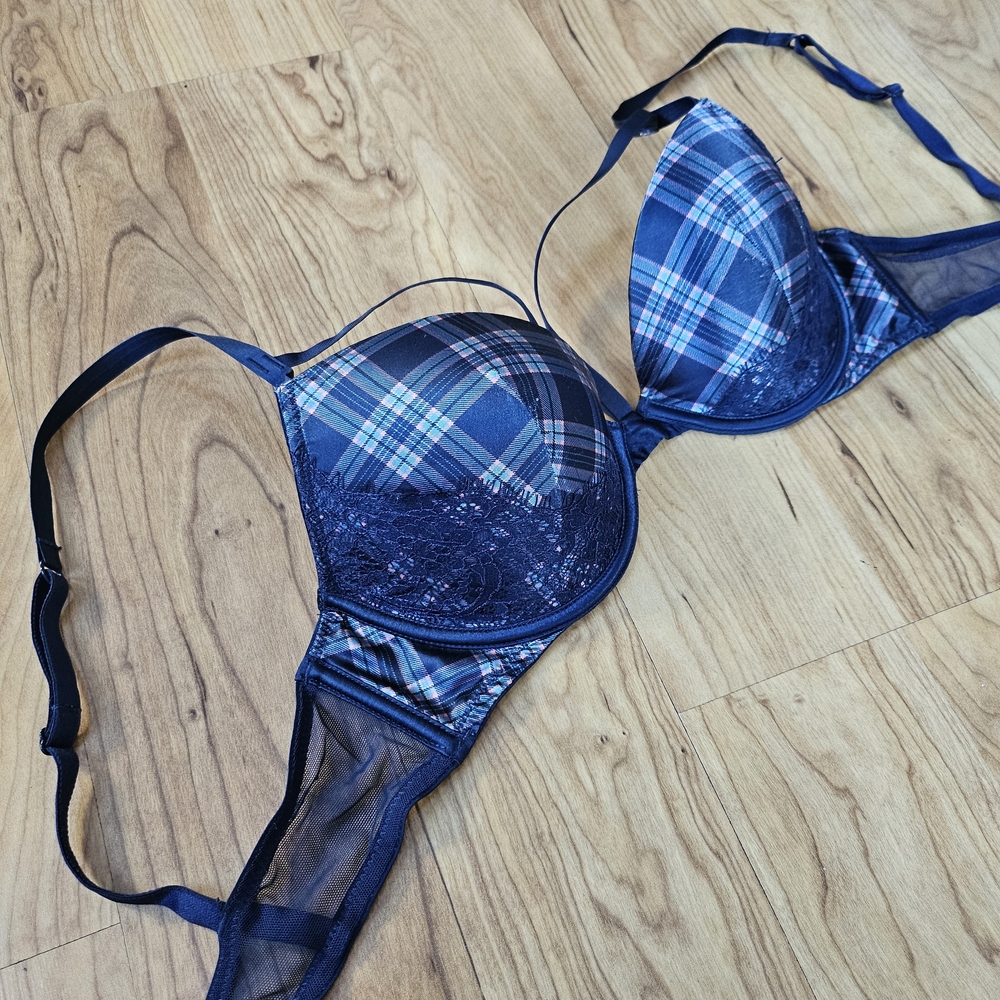 VS Strappy Blue Plaid And Lace Bra
